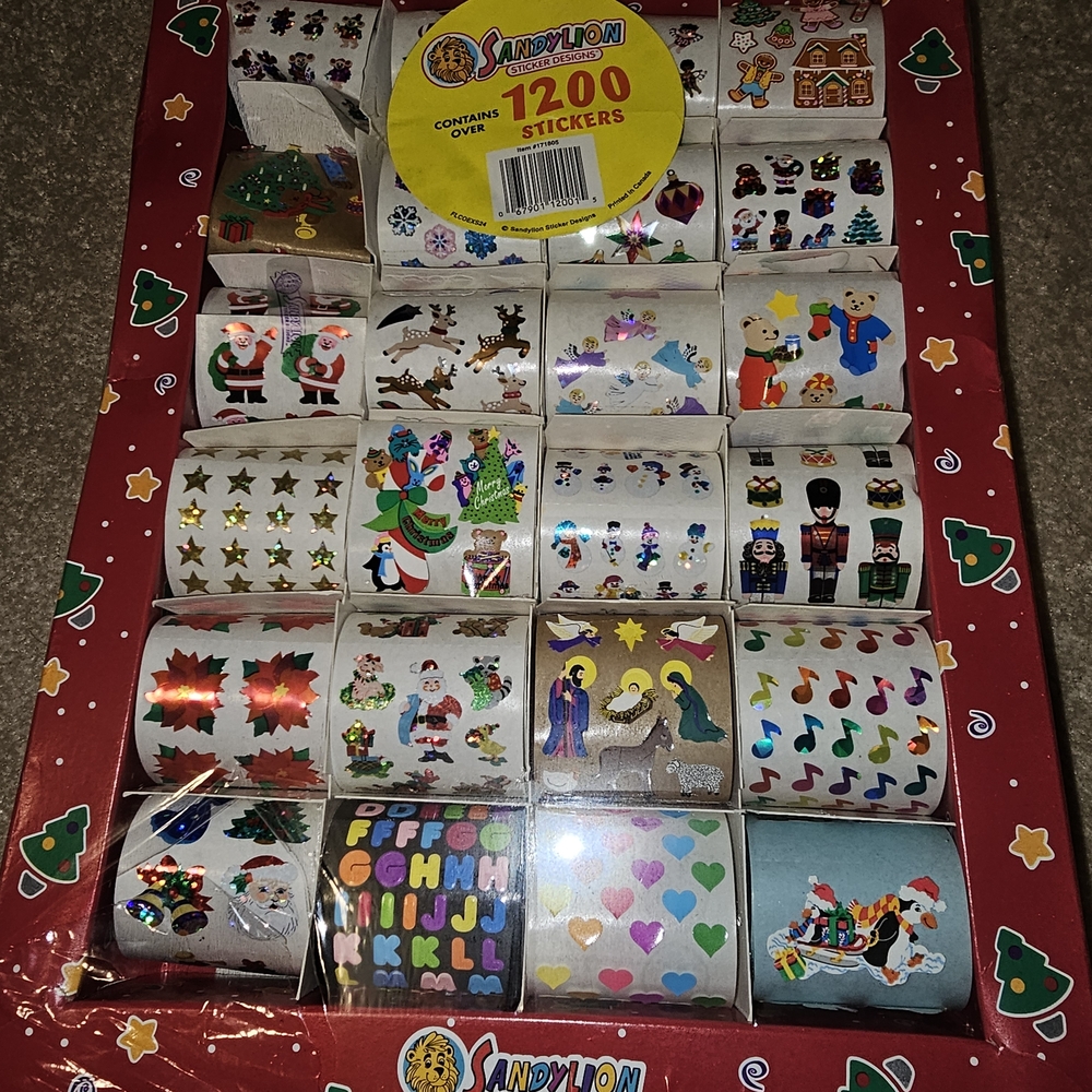 SandyLion 1200 Holiday Sticker Rolls - Assorted Christmas Designs